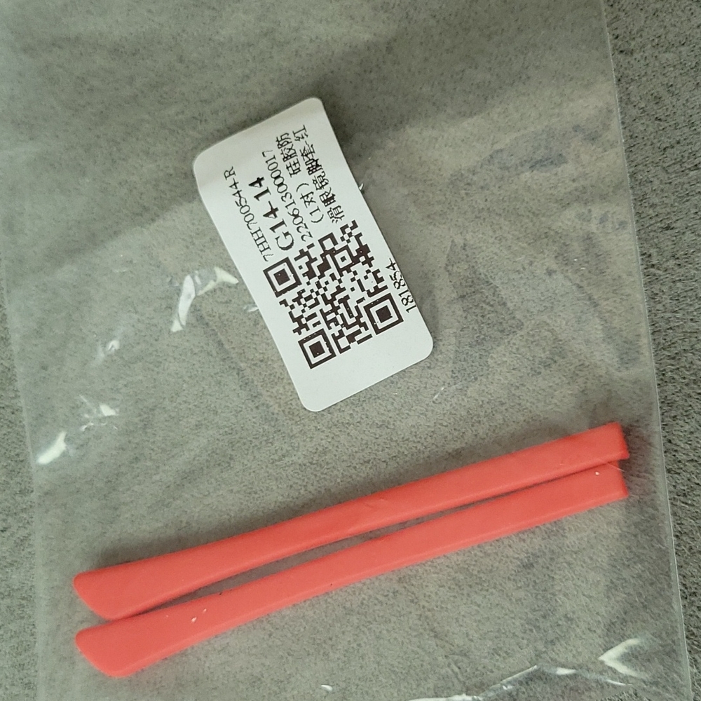 Anti slip temple tips